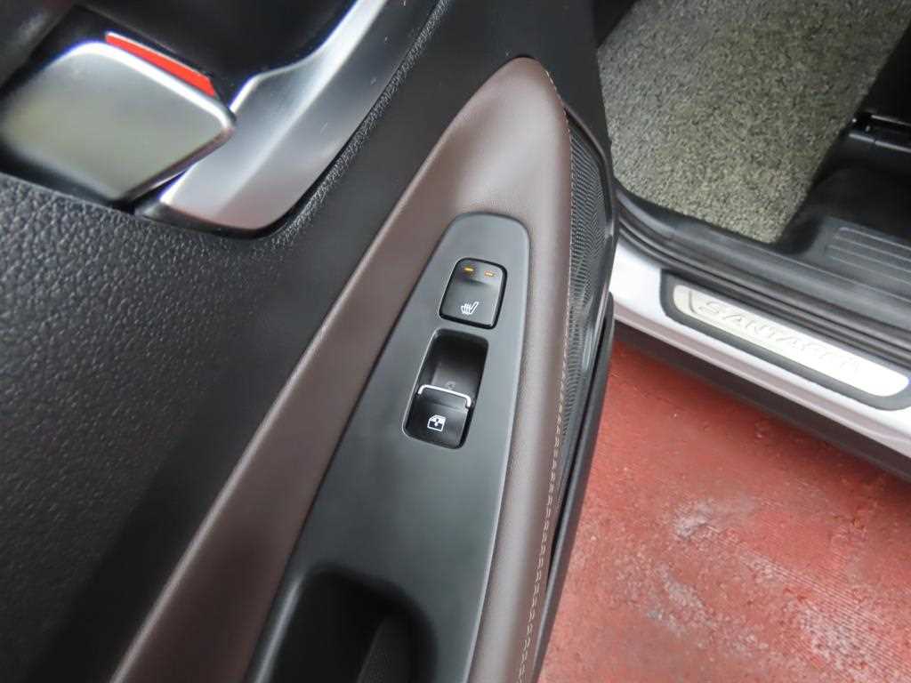 HYUNDAI Santa Fe - Vista 8
