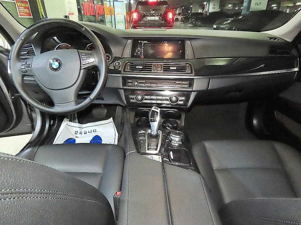 BMW 5 Series - Vista 10