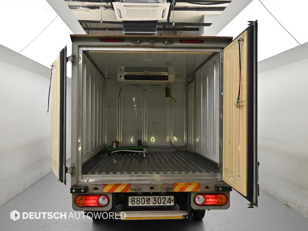 Small Truck Top_Frozen Top 2021 Blanco - Importación desde Corea - HF Imports Iquique - Foto 19