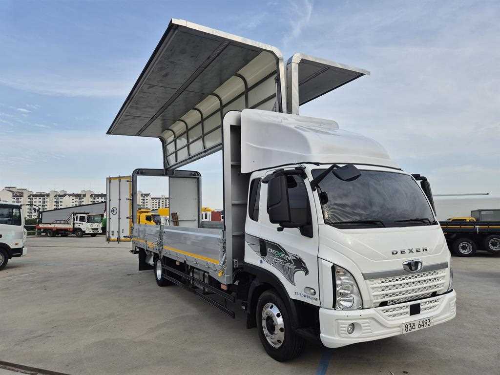 medium and large cargo truck - Vista 10