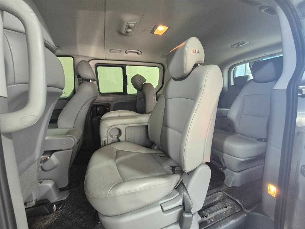 HYUNDAI Starex 2020 Gris - Importación desde Corea - HF Imports Iquique - Foto 14