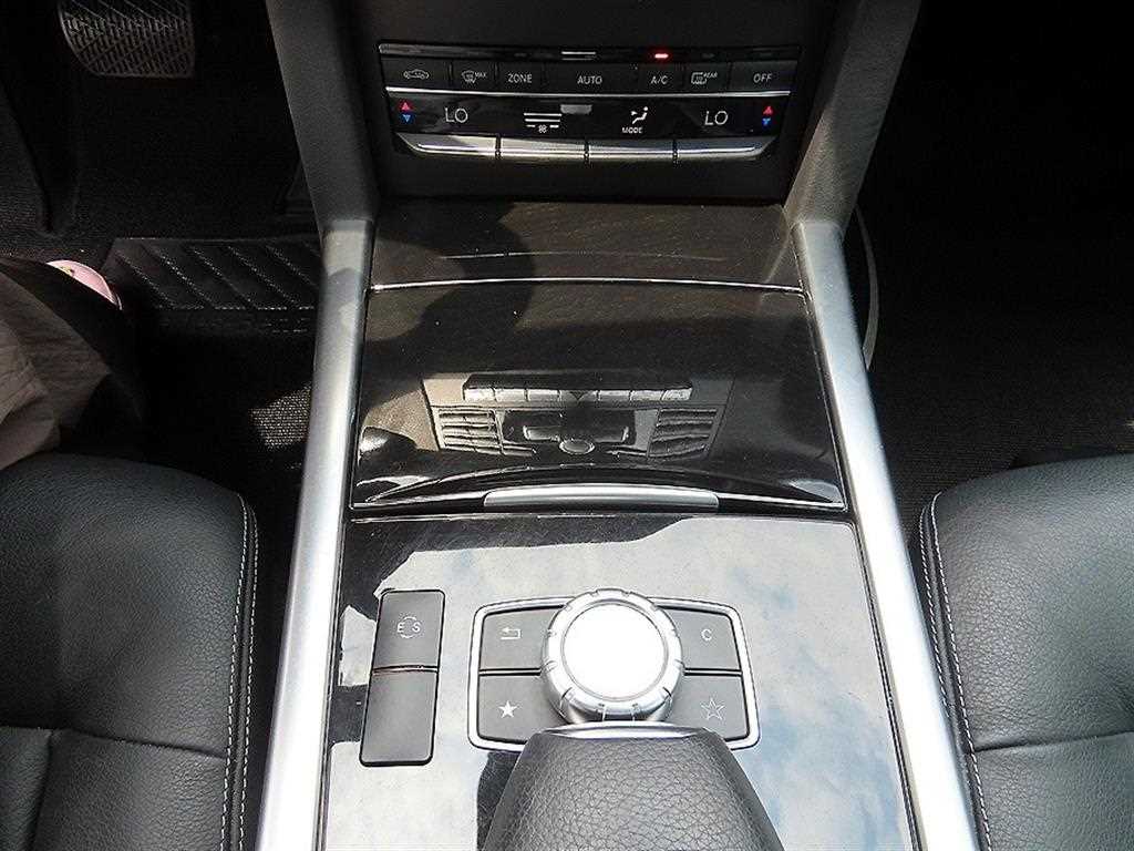 Mercedes Benz E class 2014 Blanco - Importación desde Corea - HF Imports Iquique - Foto 13