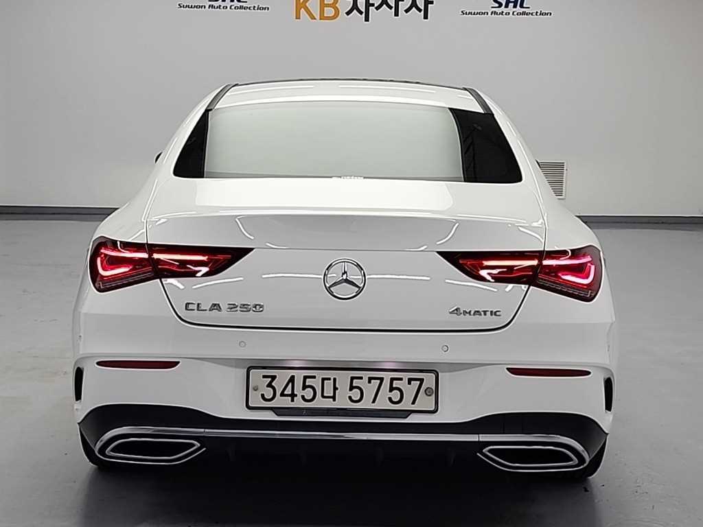 Mercedes Benz CLA Class - Vista 3