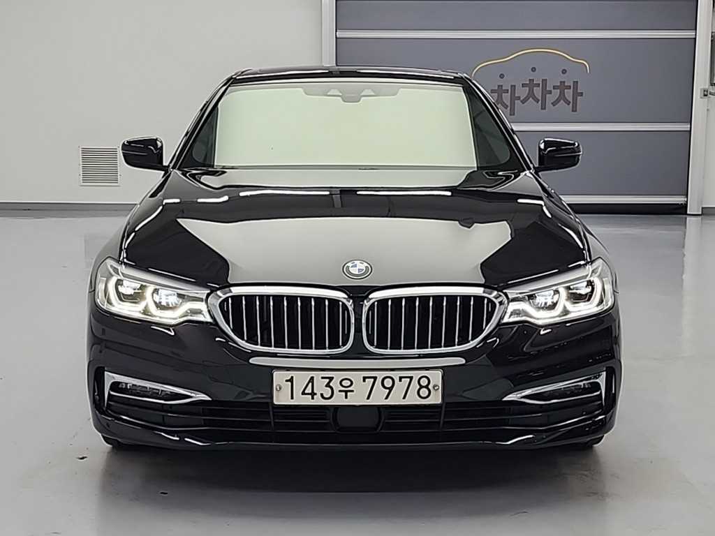 BMW 5 Series - Vista 2