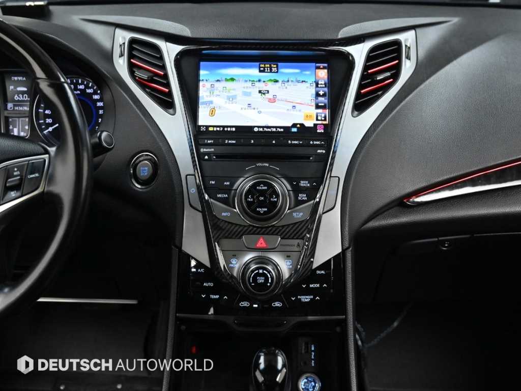 HYUNDAI Grandeur 2012 Blanco - Importación desde Corea - HF Imports Iquique - Foto 15