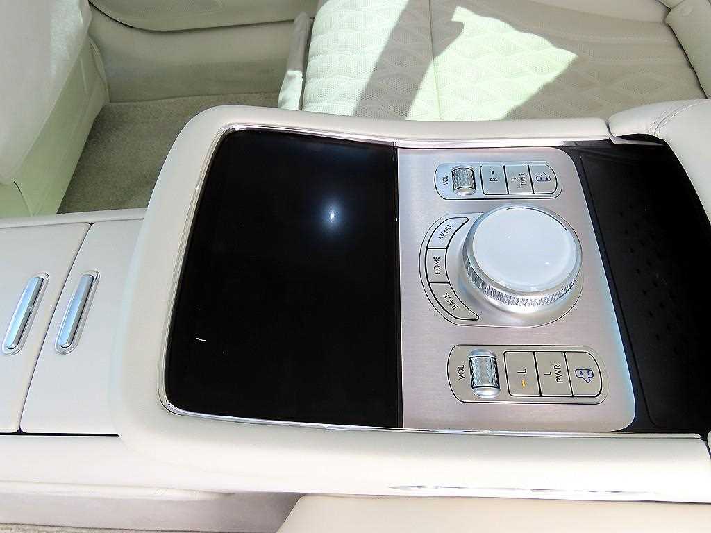 Genesis G90 2023 Azul - Importación desde Corea - HF Imports Iquique - Foto 15