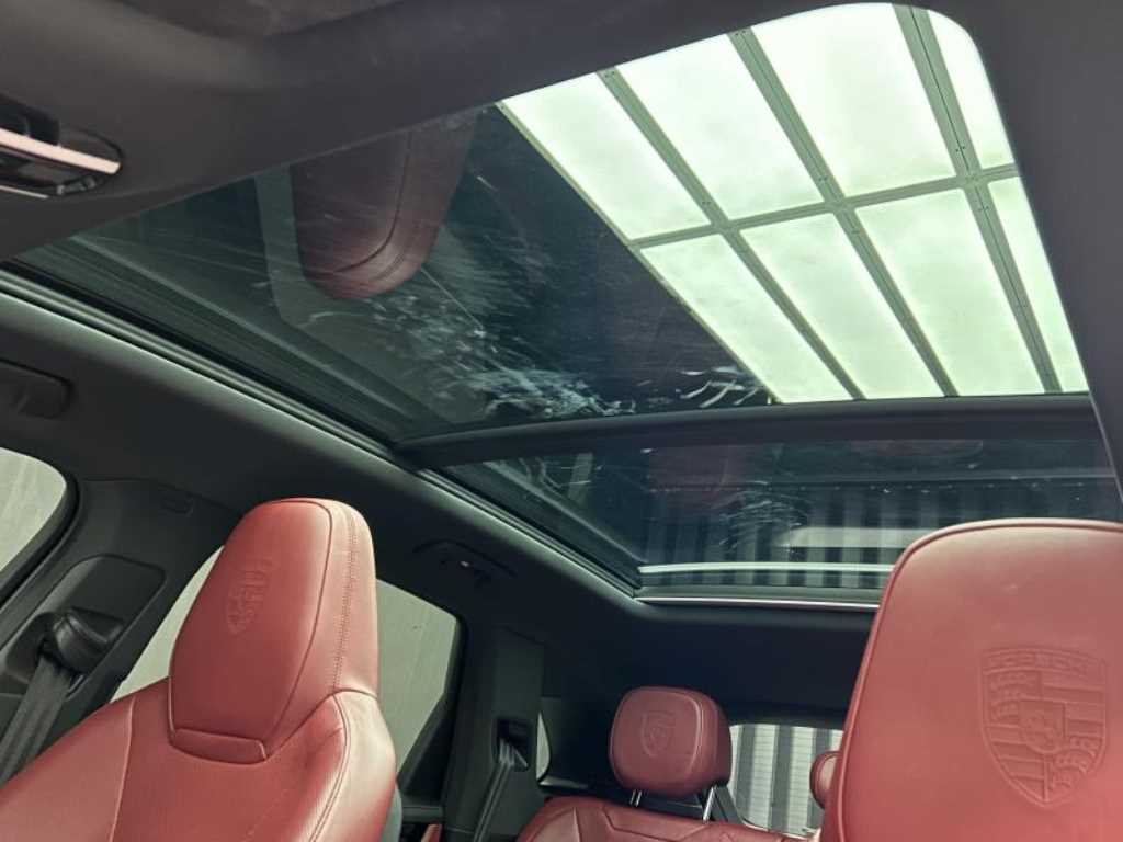 Porsche Cayenne - Vista 12