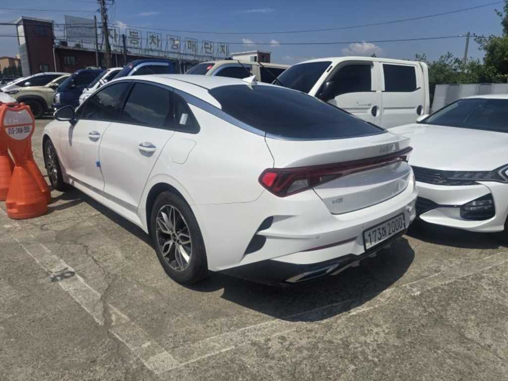 KIA K5 - Vista 4