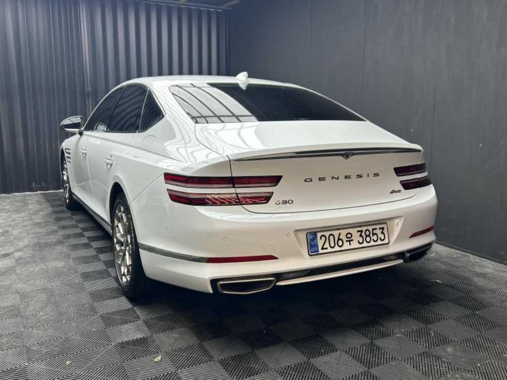 Genesis G80 - Vista 4