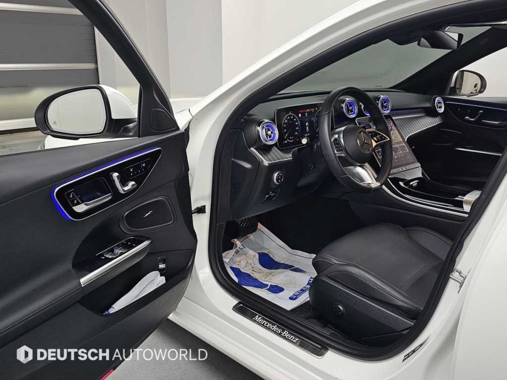 Mercedes Benz C Class - Vista 11