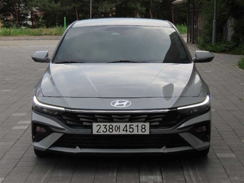 HYUNDAI Avante 2024 Gris - Importación desde Corea - HF Imports Iquique - Foto 1
