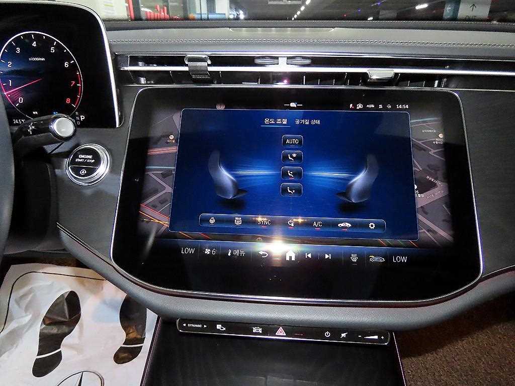 Mercedes Benz E class - Vista 11