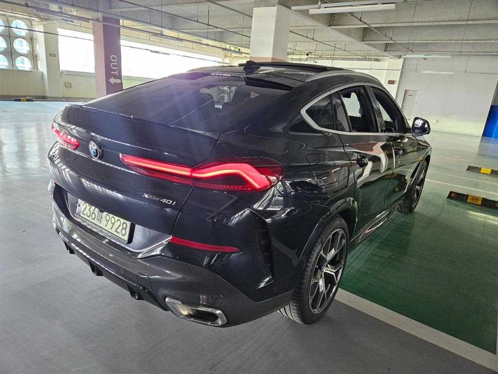 BMW X6 - Vista 6