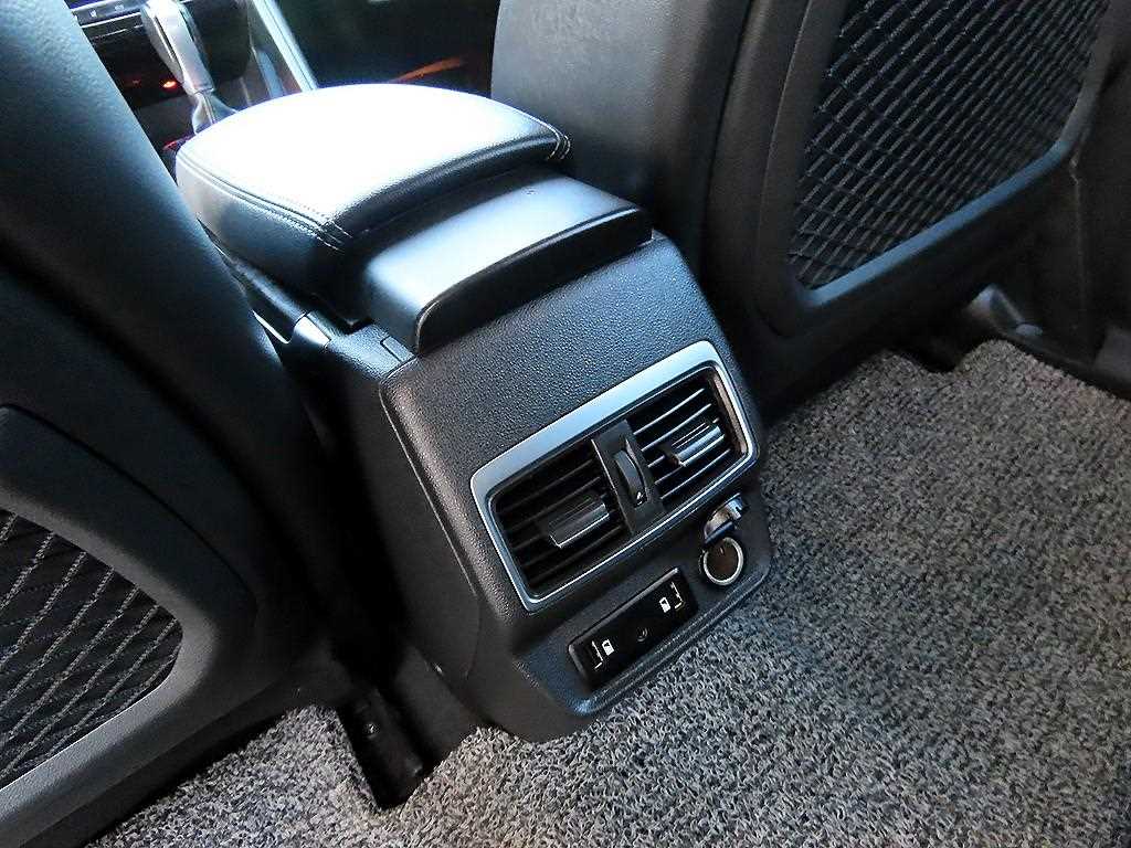 SAMSUNG QM6 2019 Blanco - Importación desde Corea - HF Imports Iquique - Foto 16