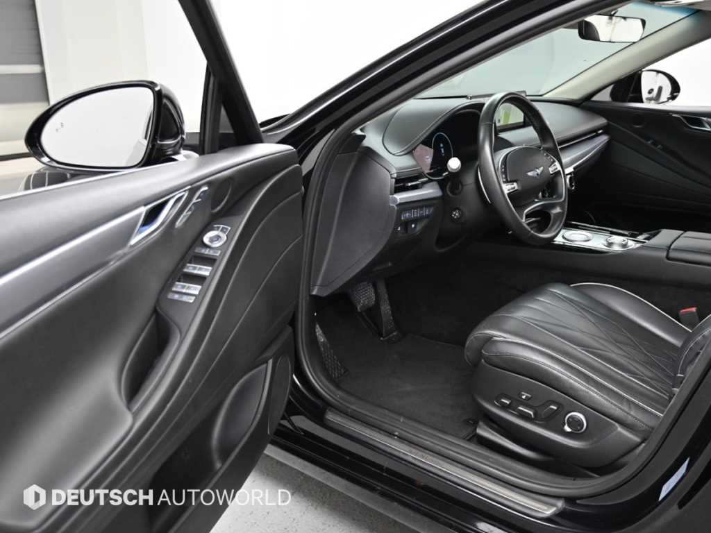 Genesis G80 - Vista 11
