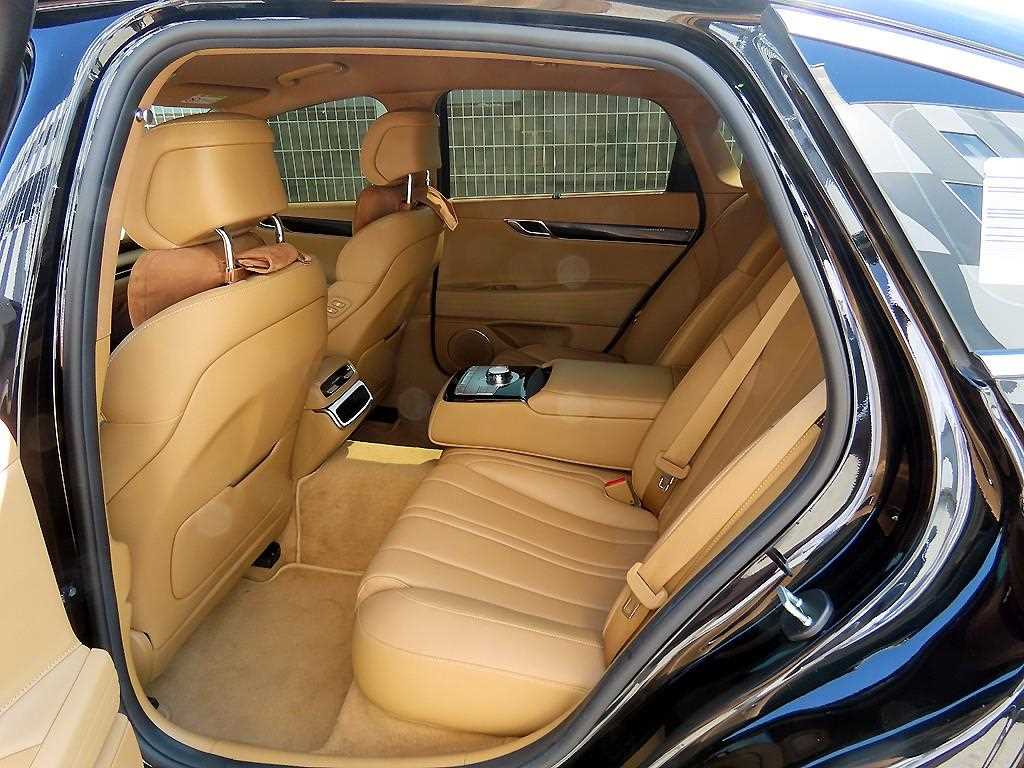 Genesis G80 - Vista 6