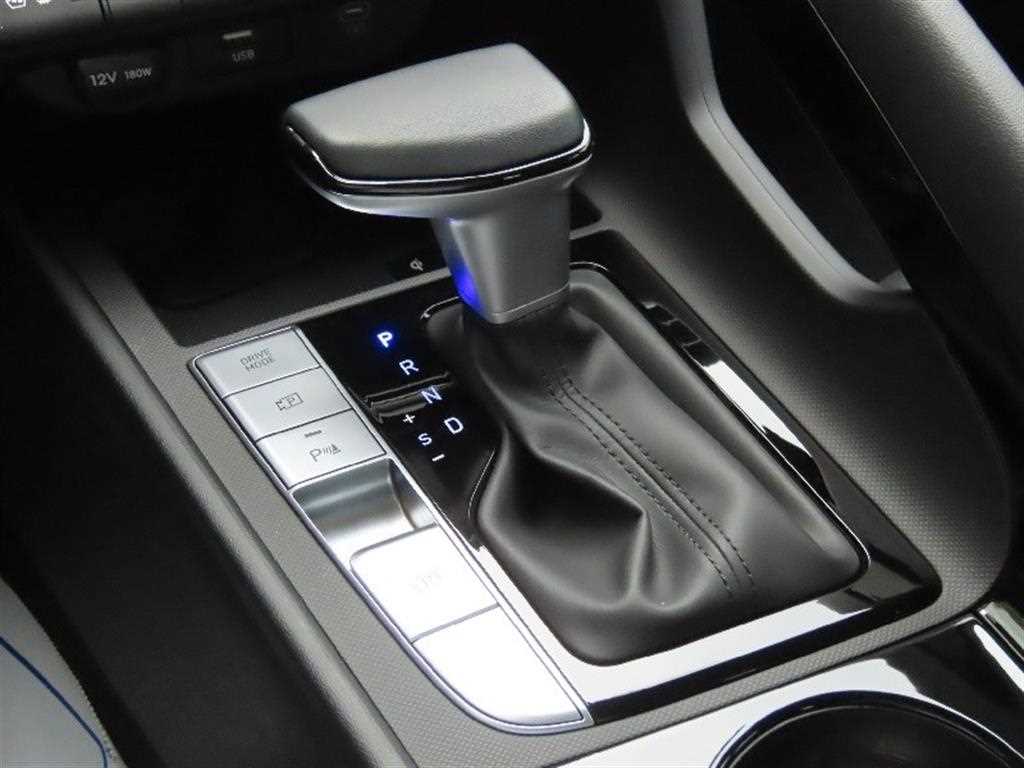 HYUNDAI Avante - Vista 6