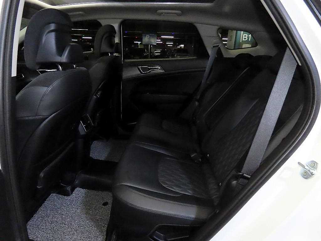 KIA Sportage - Vista 7