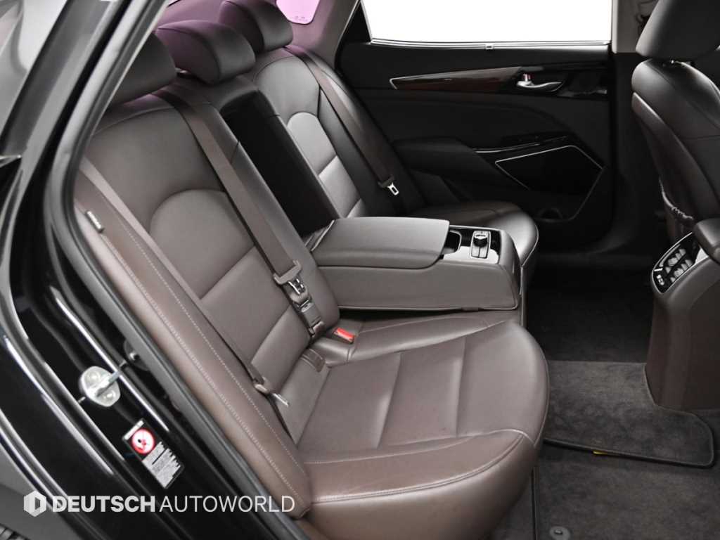 KIA K7 - Vista 12