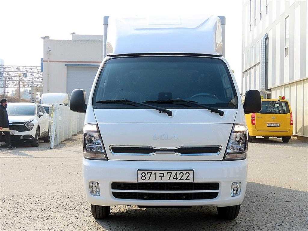 Small Truck Normal Box(High Deck) 2025 Blanco - Importación desde Corea - HF Imports Iquique - Foto 1