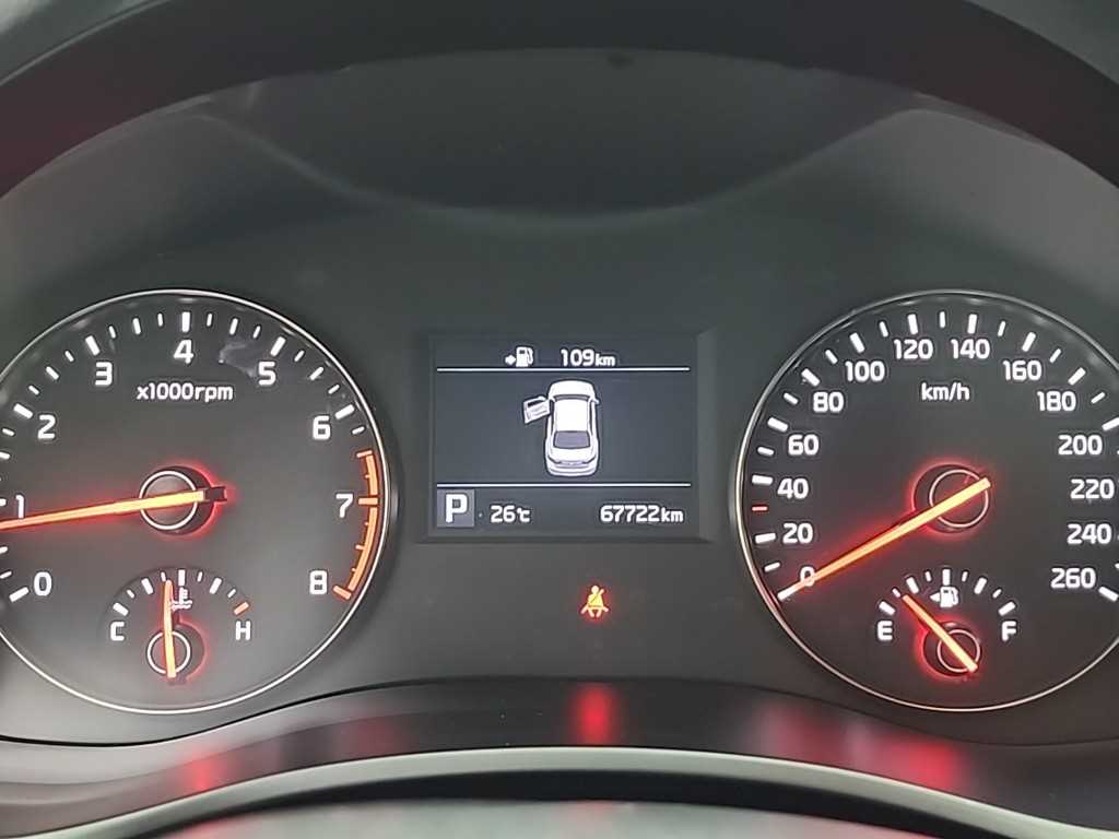 KIA K7 - Vista 6