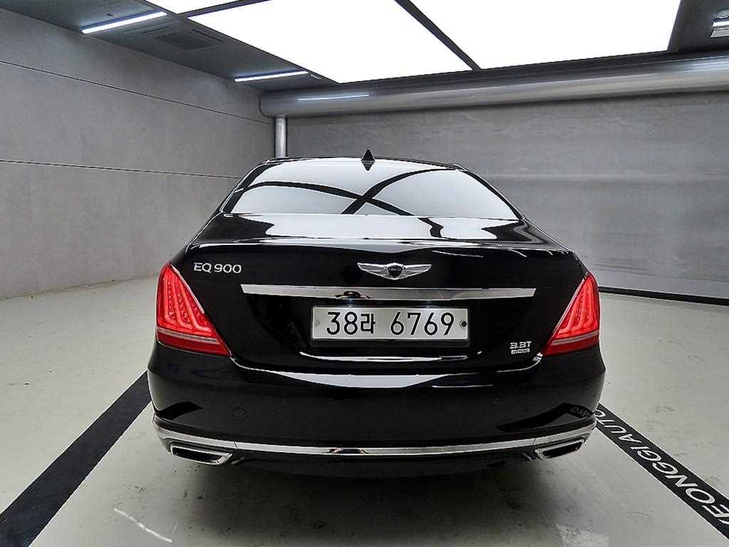 Genesis EQ900 - Vista 3