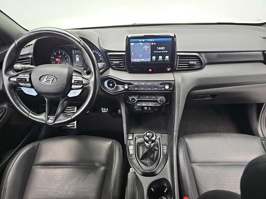 HYUNDAI Veloster - Vista 7