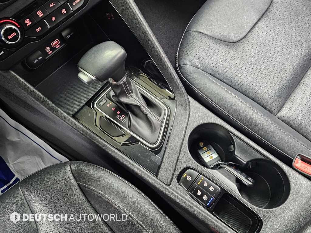 KIA Niro - Vista 9