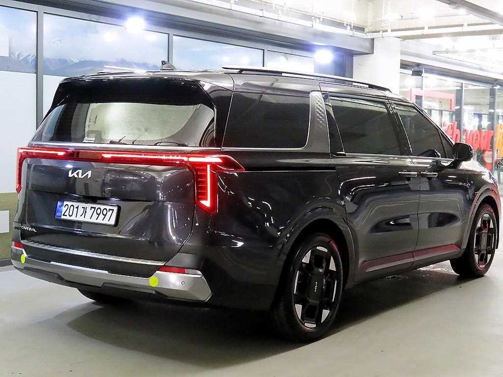KIA Carnival - Vista 4