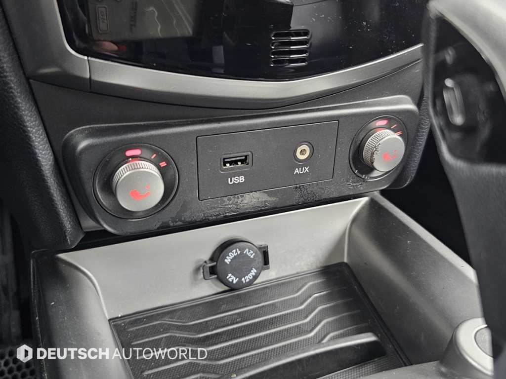 Ssangyong Tivoli 2015 Blanco - Importación desde Corea - HF Imports Iquique - Foto 17