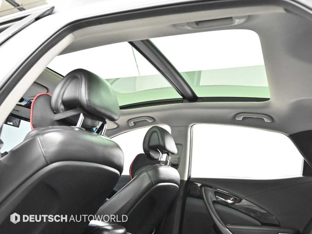 HYUNDAI Grandeur - Vista 11