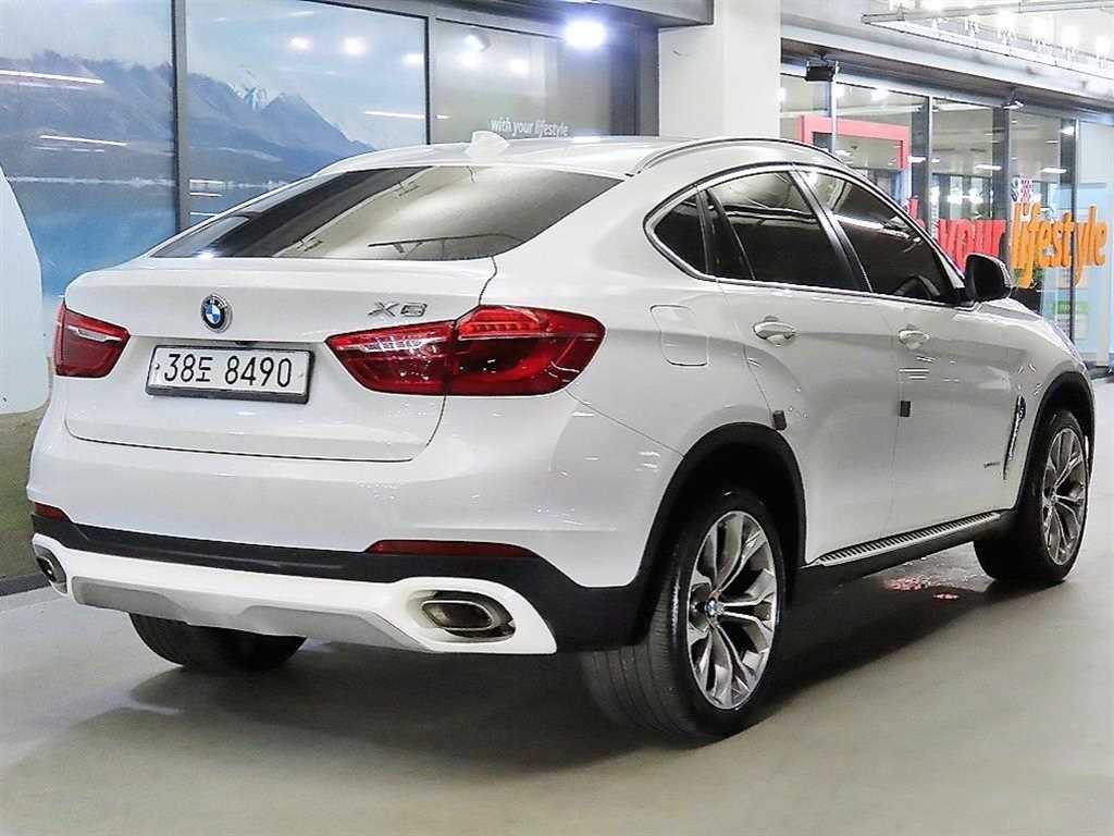 BMW X6 - Vista 4