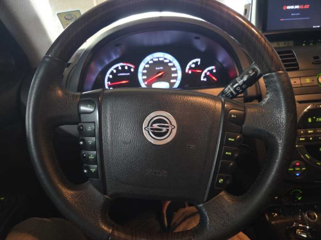 Ssangyong Rexton - Vista 12