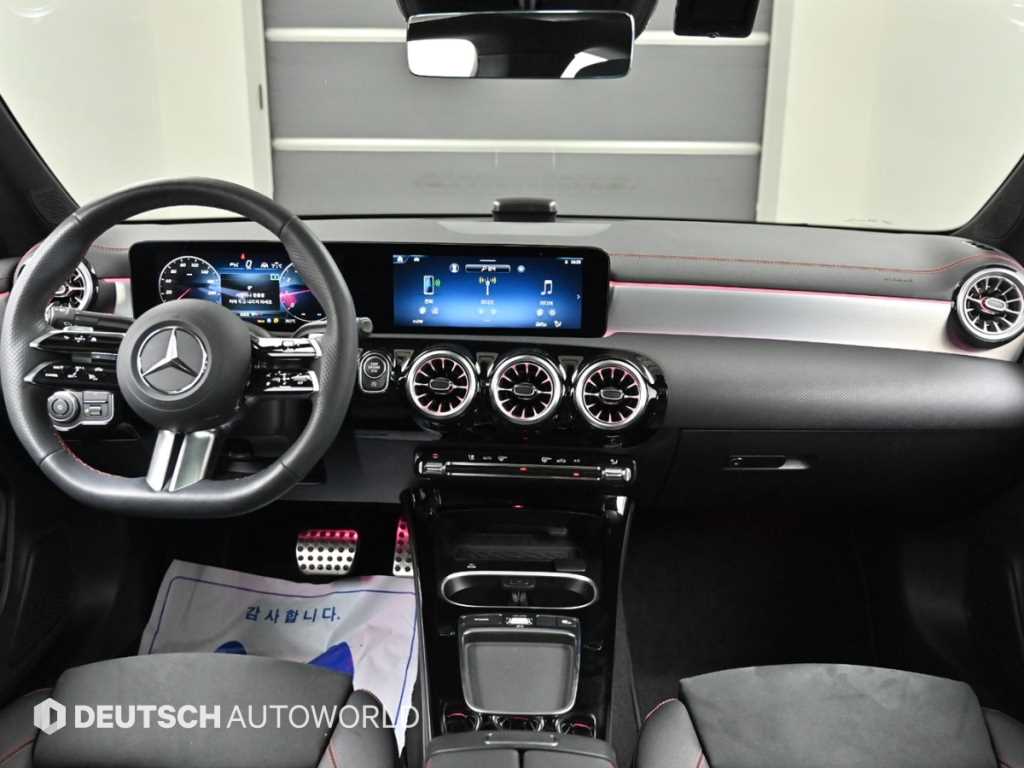 Mercedes Benz CLA Class - Vista 7