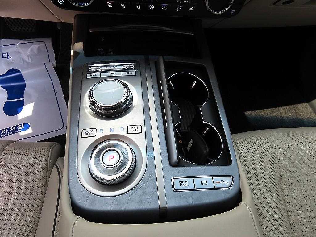 Genesis G80 - Vista 11