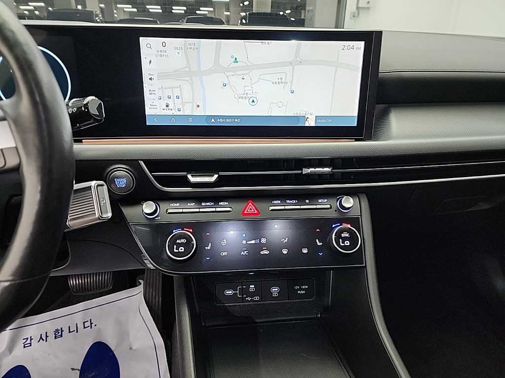 HYUNDAI Sonata - Vista 10