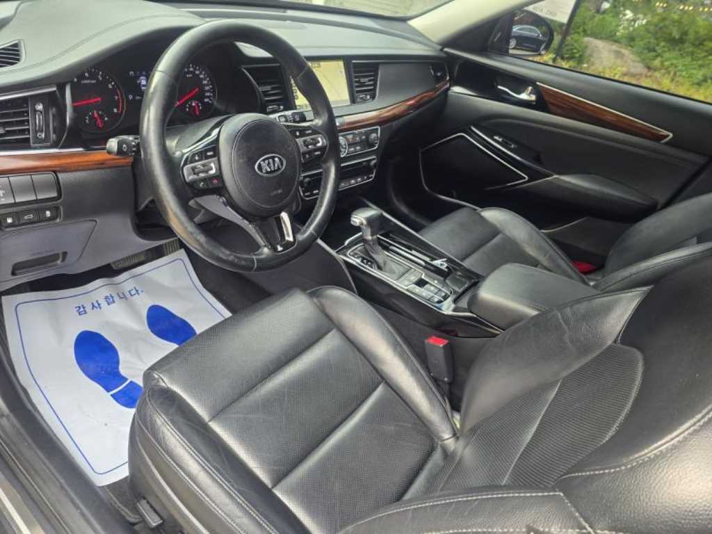 KIA K7 - Vista 12