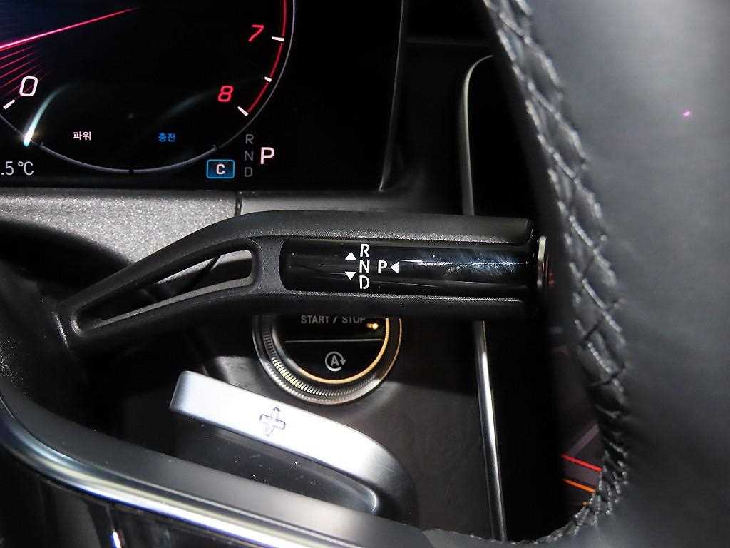 Mercedes Benz E class - Vista 12