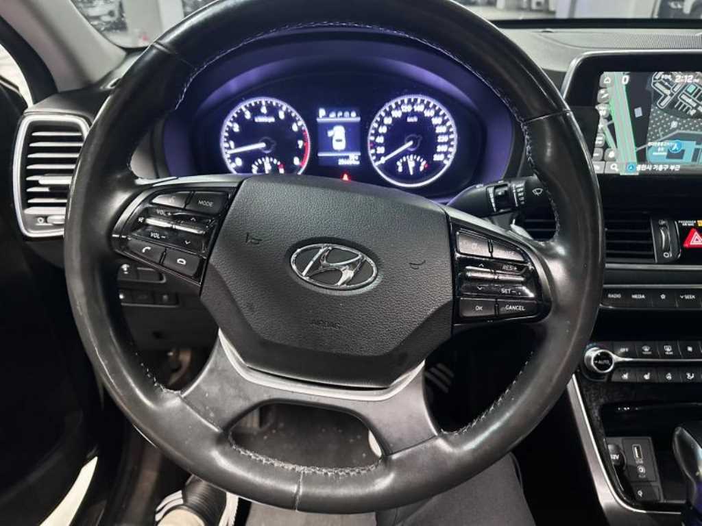 HYUNDAI Grandeur - Vista 11