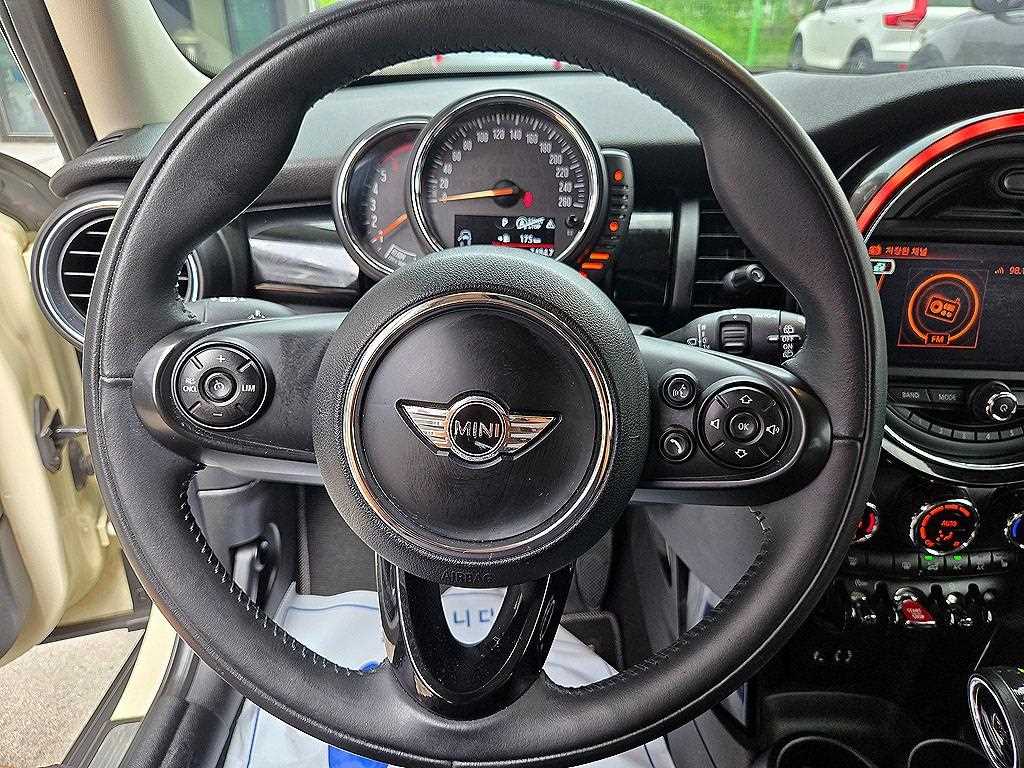 Mini Cooper - Vista 8