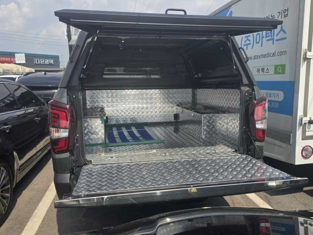 Ssangyong Rexton 2024 Verde - Importación desde Corea - HF Imports Iquique - Foto 1