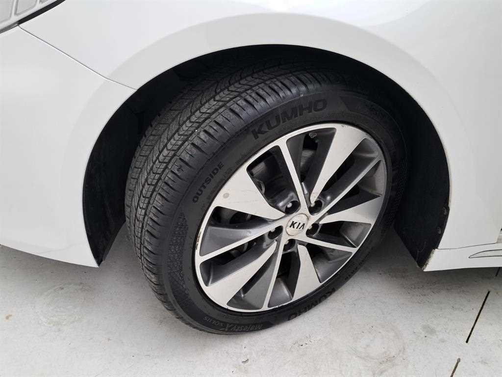 KIA K5 2016 Blanco - Importación desde Corea - HF Imports Iquique - Foto 20