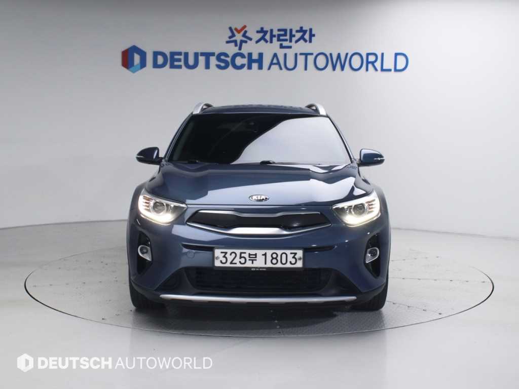 KIA Stonic - Vista 3