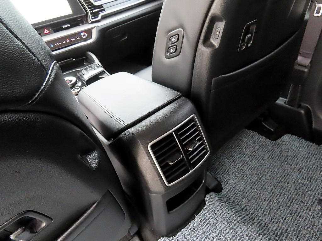 KIA Sportage 2023 Negro - Importación desde Corea - HF Imports Iquique - Foto 17