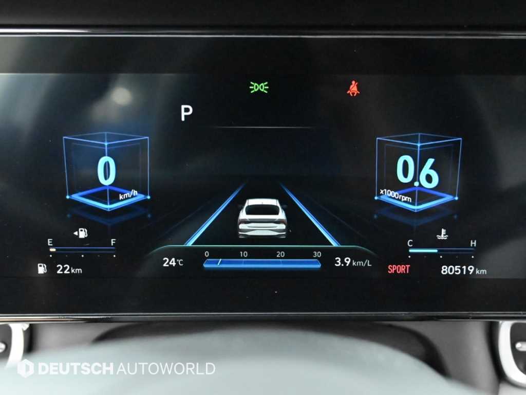 HYUNDAI Avante - Vista 9