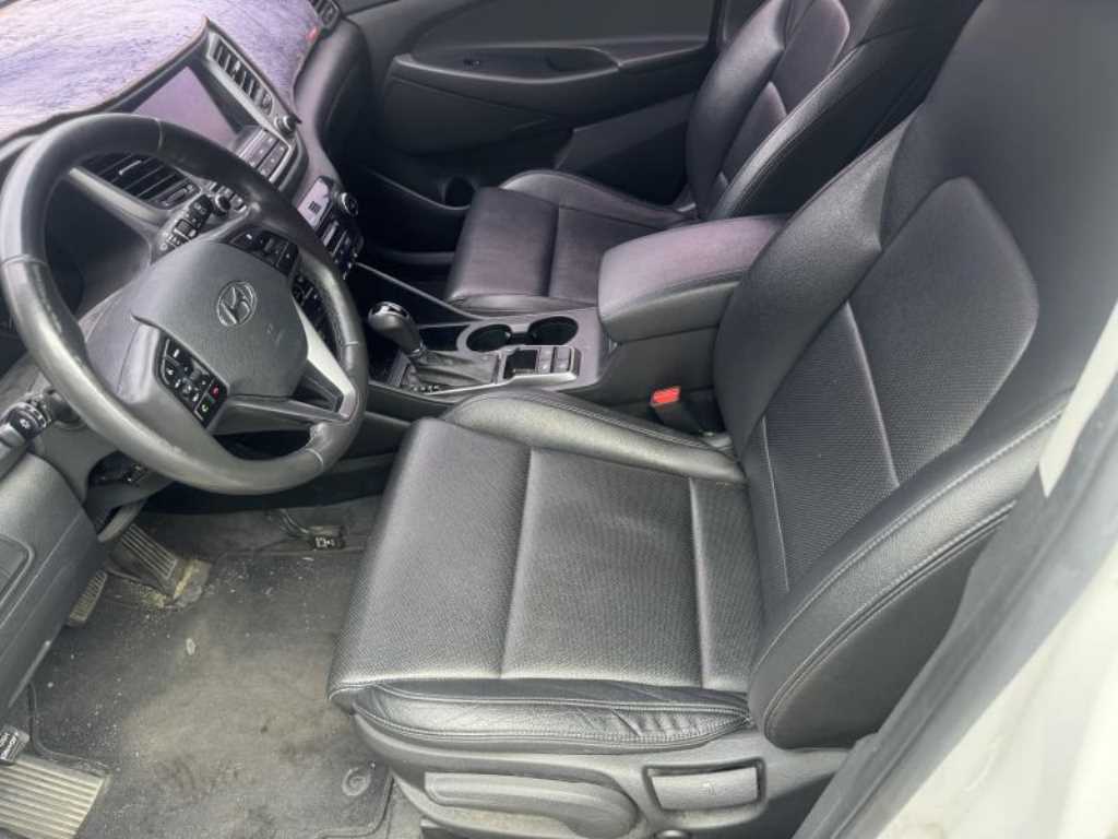 HYUNDAI Tucson - Vista 3