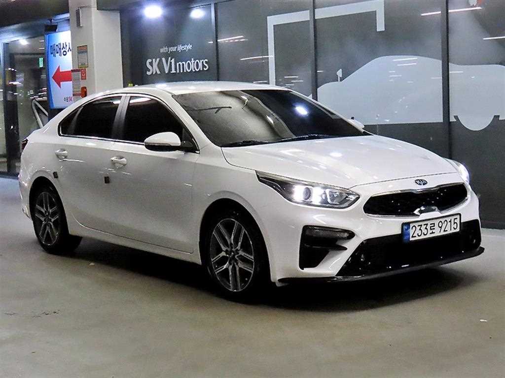 KIA K3 2019 Blanco - Importación desde Corea - HF Imports Iquique - Foto 1