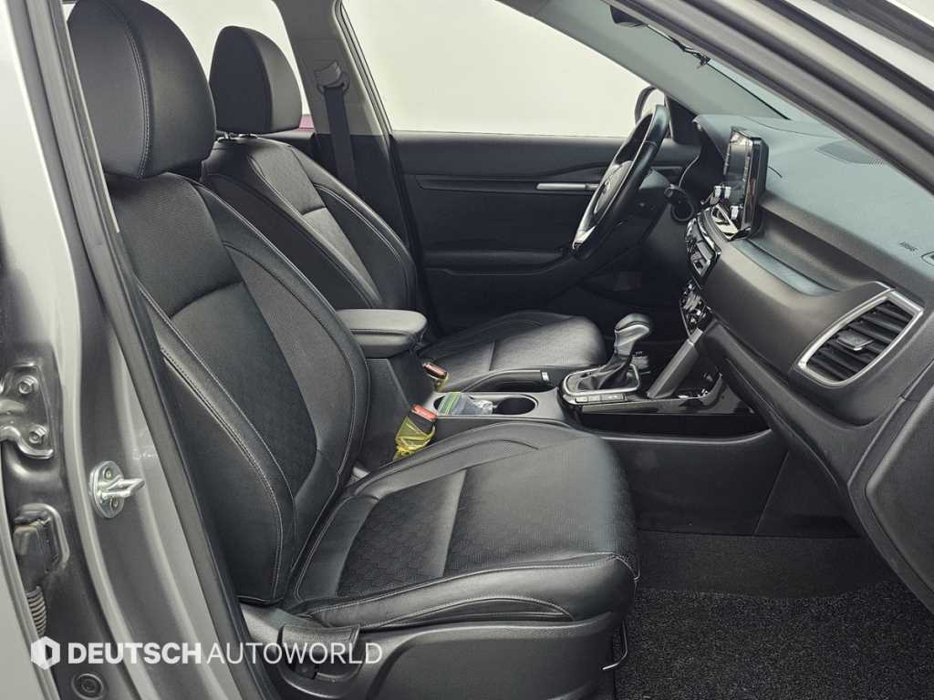 KIA Seltos - Vista 10