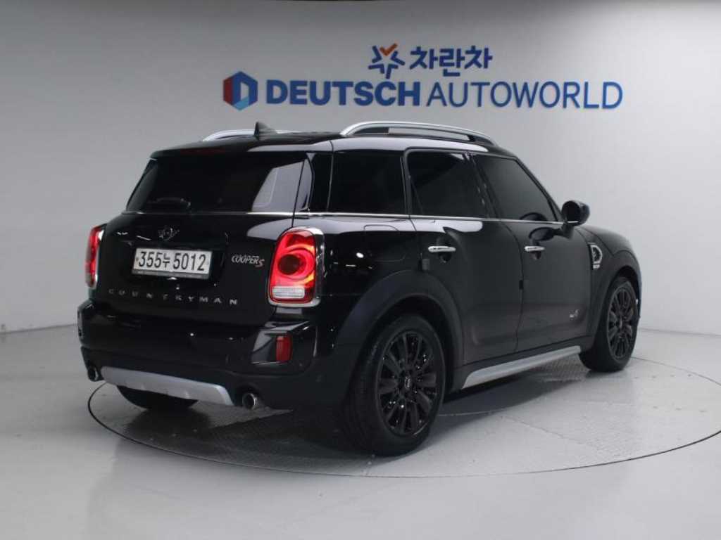 Mini Countryman - Vista 3