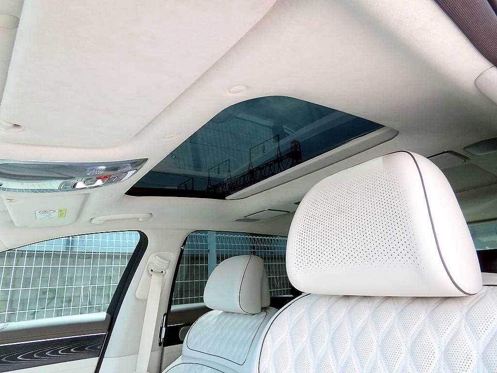 Genesis G90 2023 Azul - Importación desde Corea - HF Imports Iquique - Foto 16